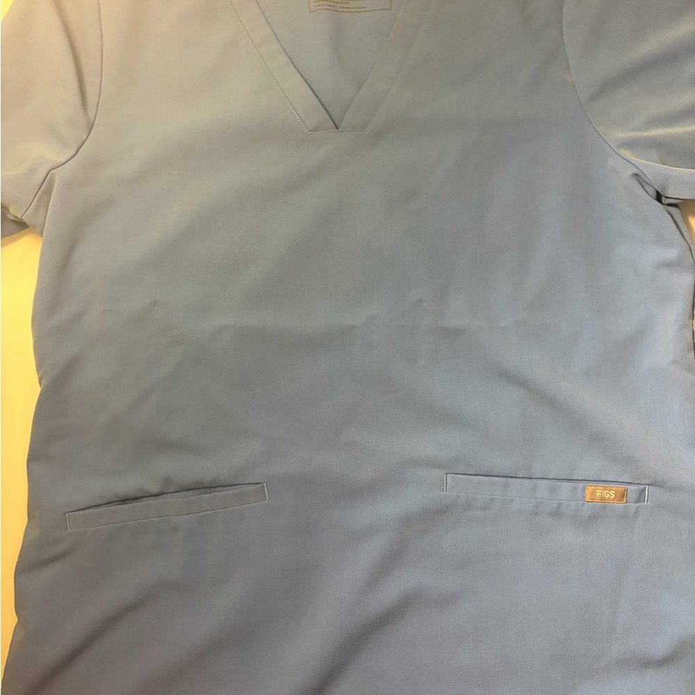 Figs Ceil Blue V-Neck Shirt and straight leg scrub pants